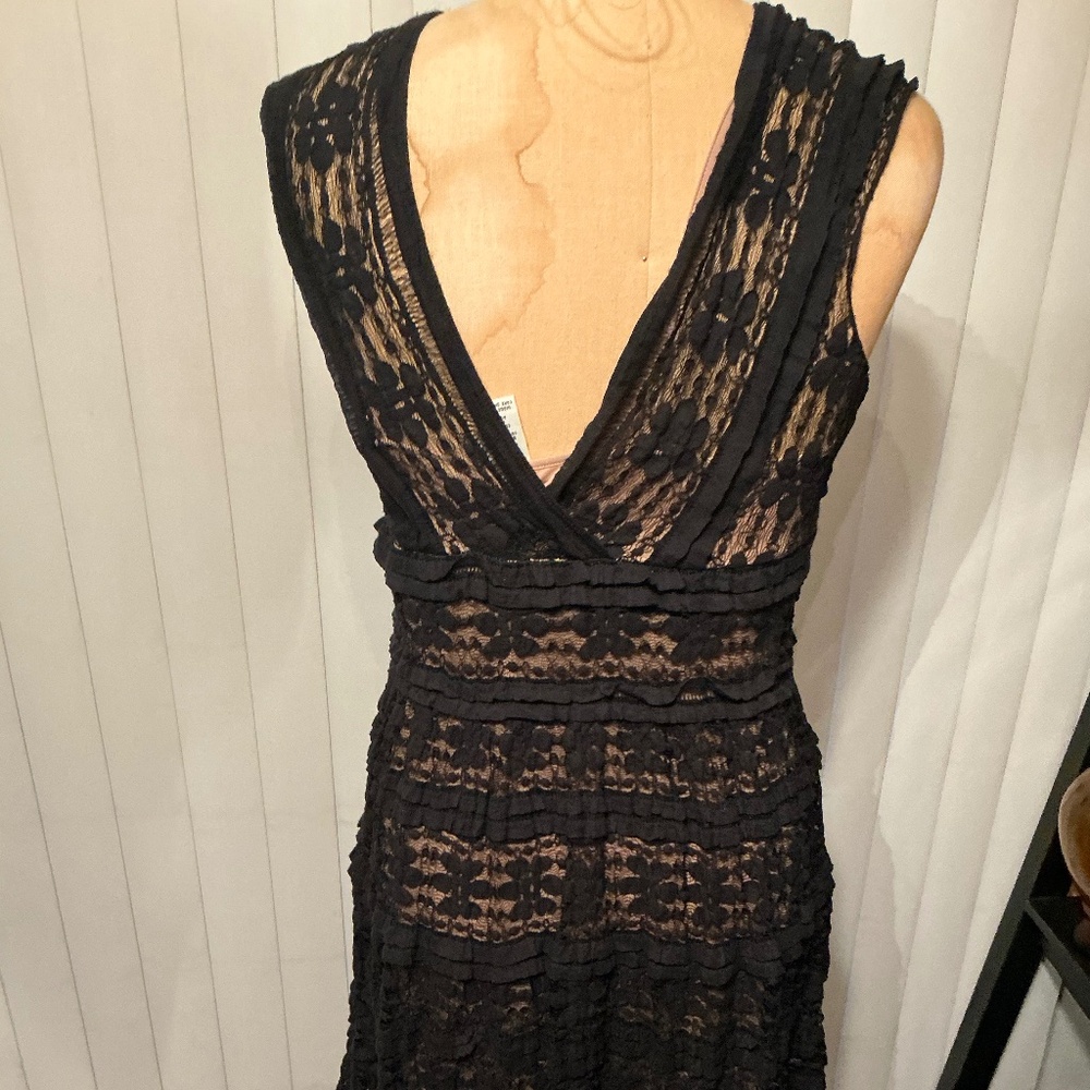 Max Studio little black dress size large